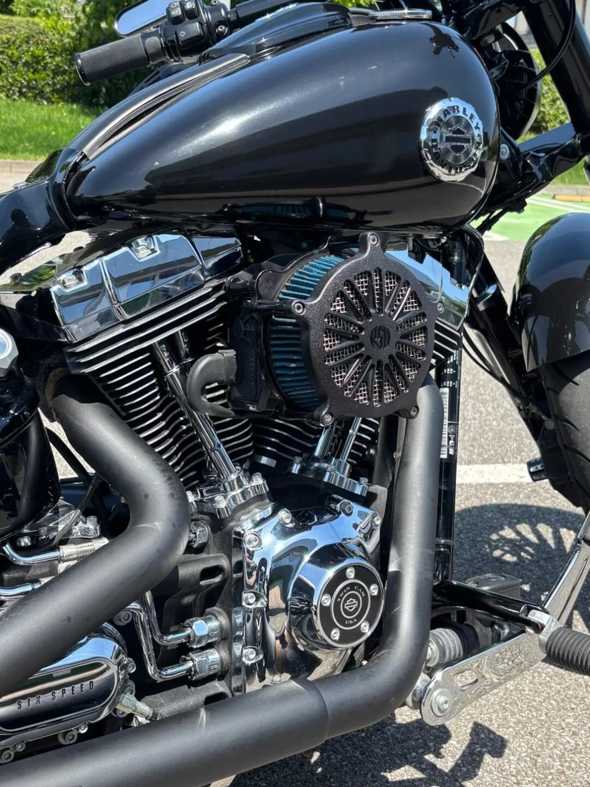 Harley-Davidson 1690 Breakout (2013 - 17) - FXSB (6)
