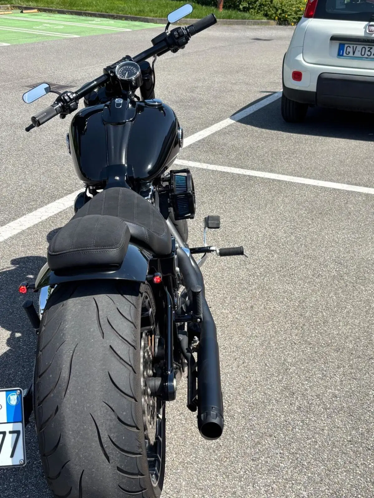 Harley-Davidson 1690 Breakout (2013 - 17) - FXSB (7)