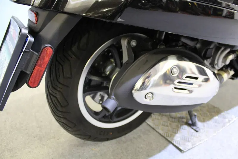 Vespa GTS 310 Super (2025 - 26) (6)