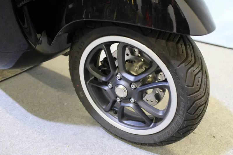 Vespa GTS 310 Super (2025 - 26) (7)
