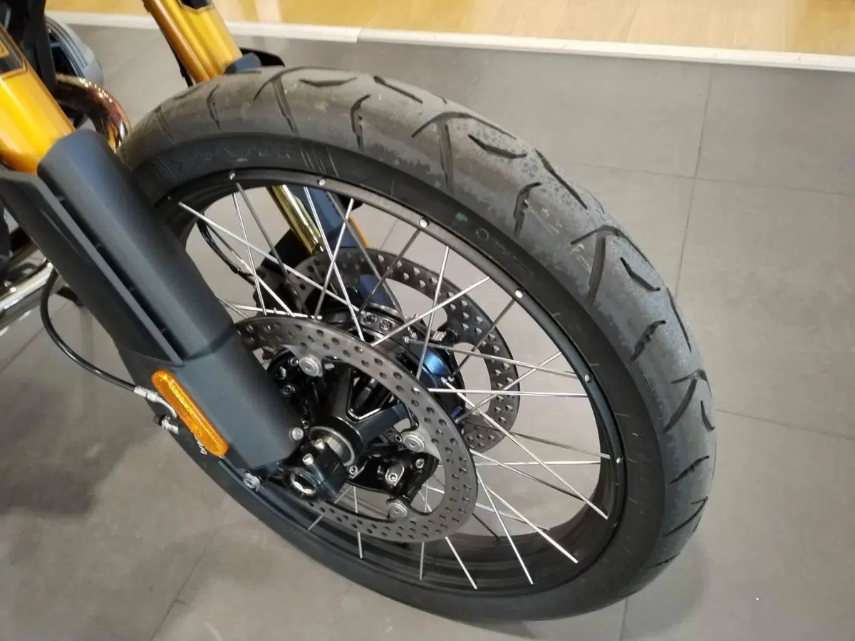 Bmw R 12 G/S (2026) (15)