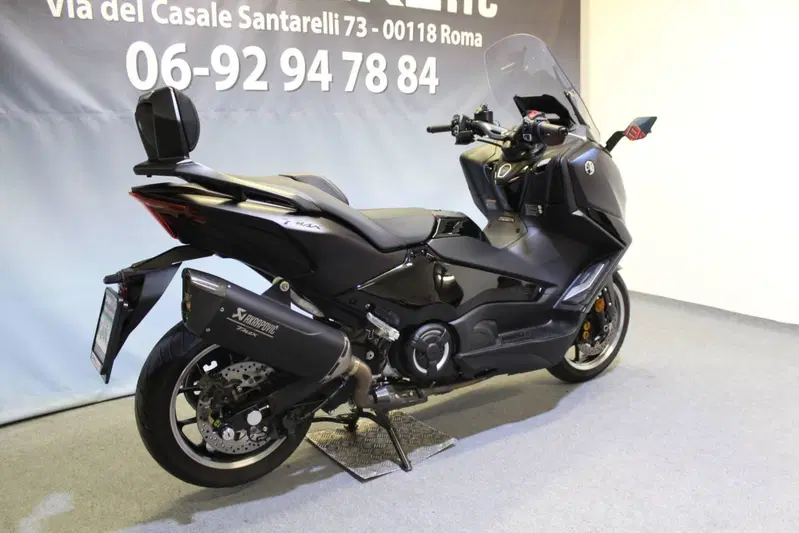 Yamaha T-Max 560 Tech Max (2025 - 26) (4)