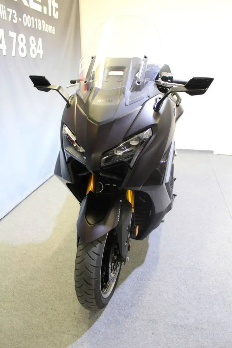 Yamaha T-Max 560 Tech Max (2025 - 26) (14)