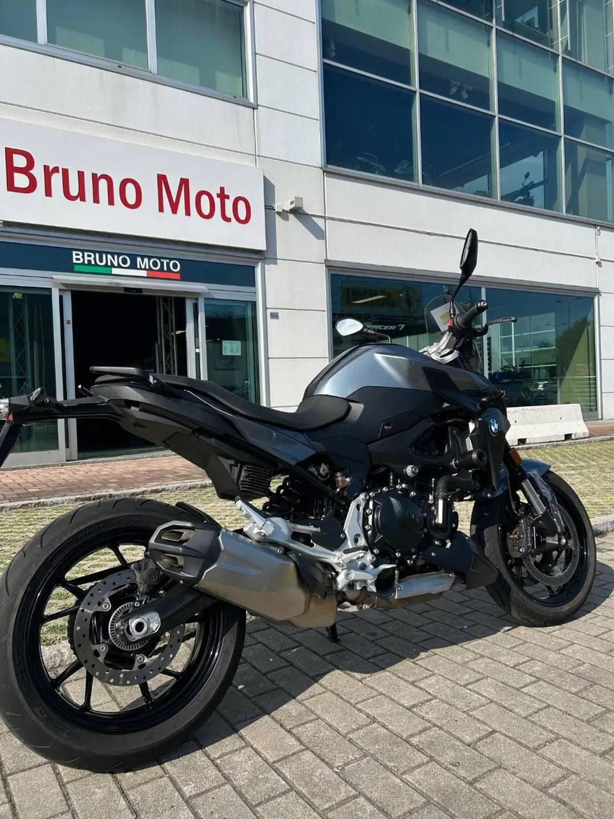 Bmw F 900 R (2021 - 24) (4)