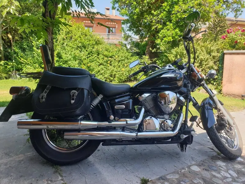 Yamaha XVS 250 Drag Star