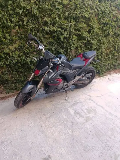 Zontes ZT125-U (2020 - 26) usata