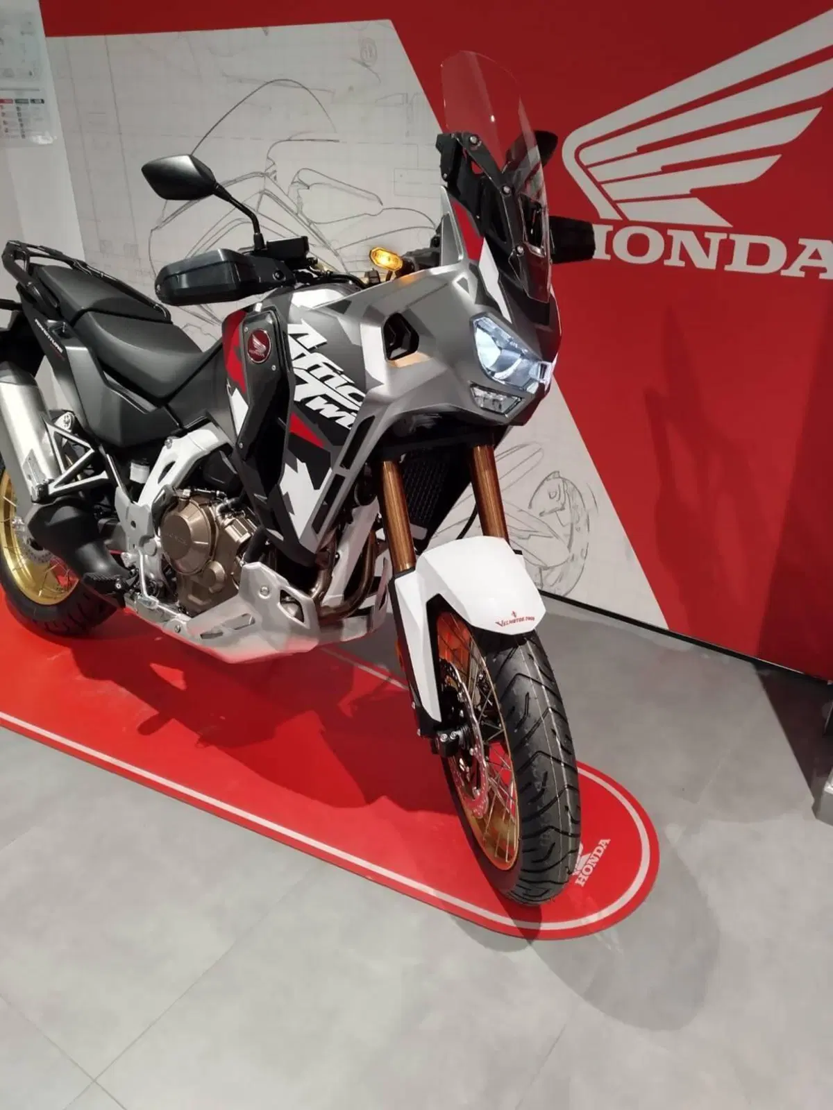 Honda Africa Twin CRF 1100L Adventure Sports (2024 - 26) (2)