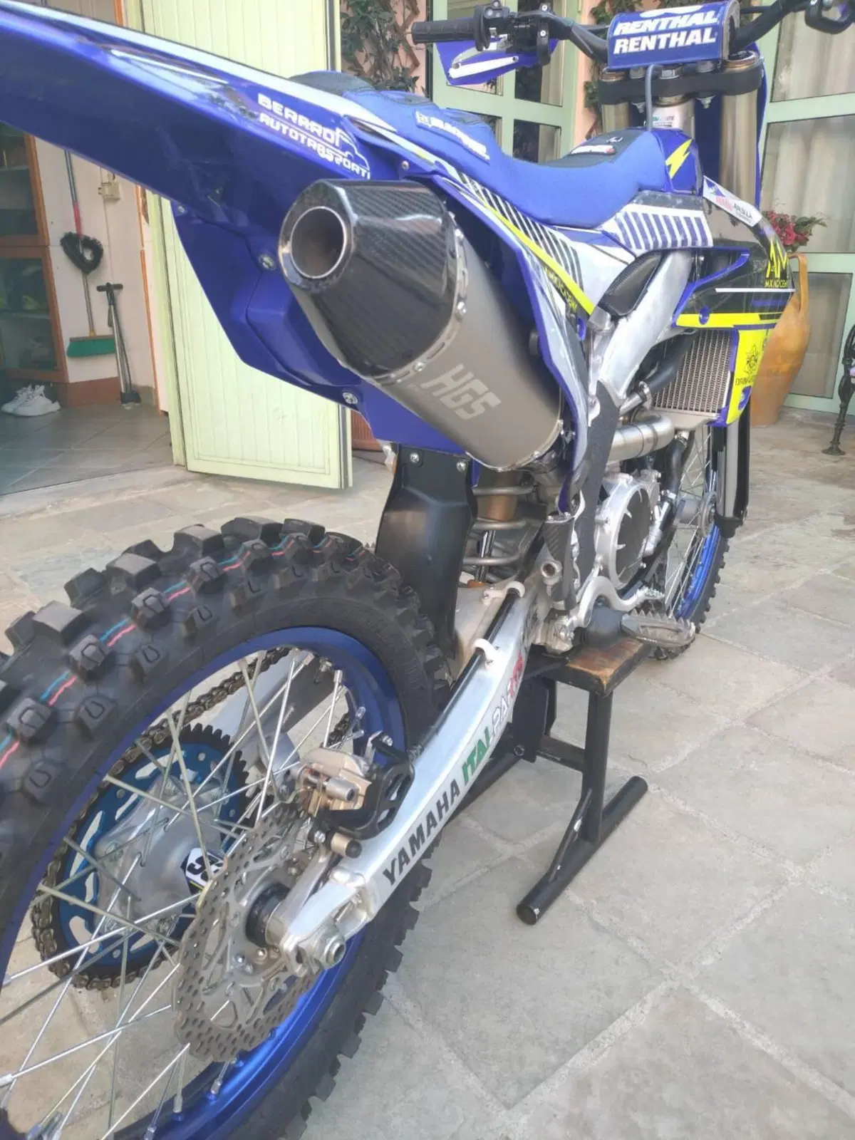 Yamaha YZ 250 F (2025) (3)