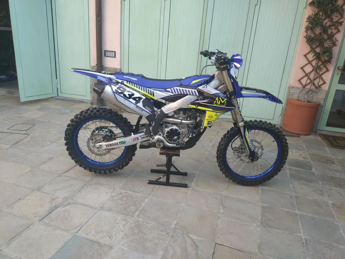 Yamaha YZ 250 F (2025) (5)