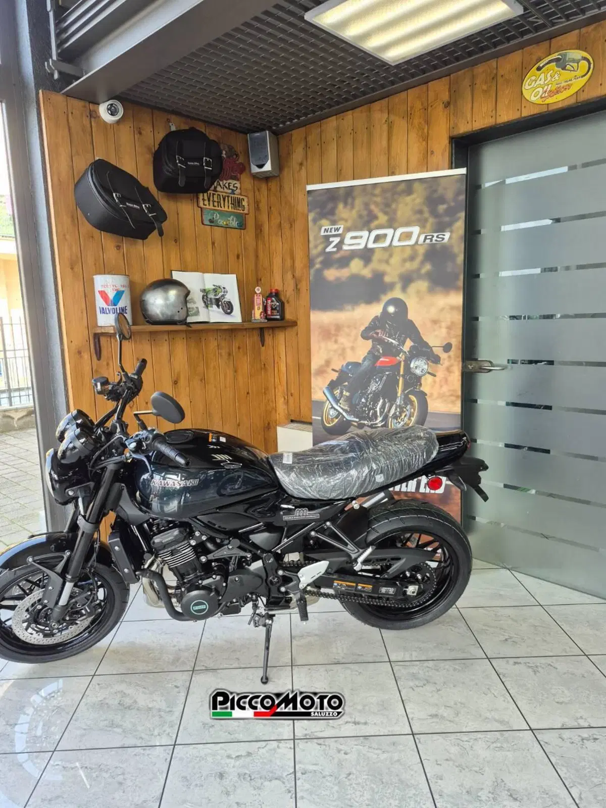 Kawasaki Z 900 RS Black Ball Edition (2026) (2)