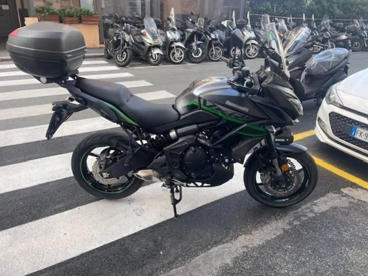 Kawasaki Versys 650 Tourer Plus (2017 - 20) (2)