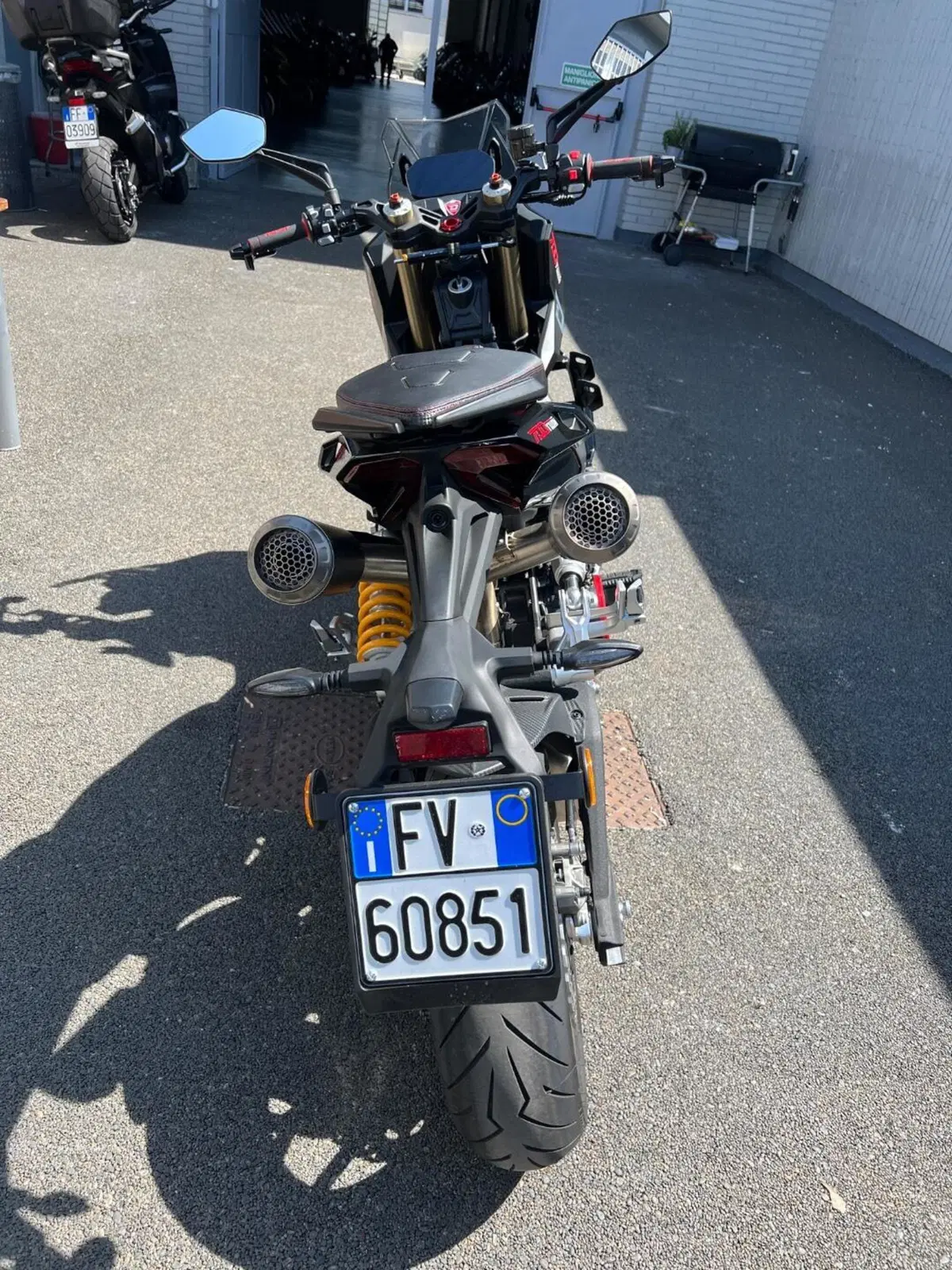 Italjet Moto Dragster 700 Twin Limited Factory Edition (2024 - 25) (4)