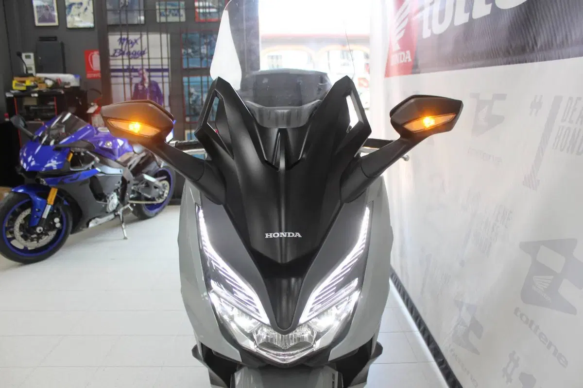 Honda Forza 350 (2022 - 24) (4)