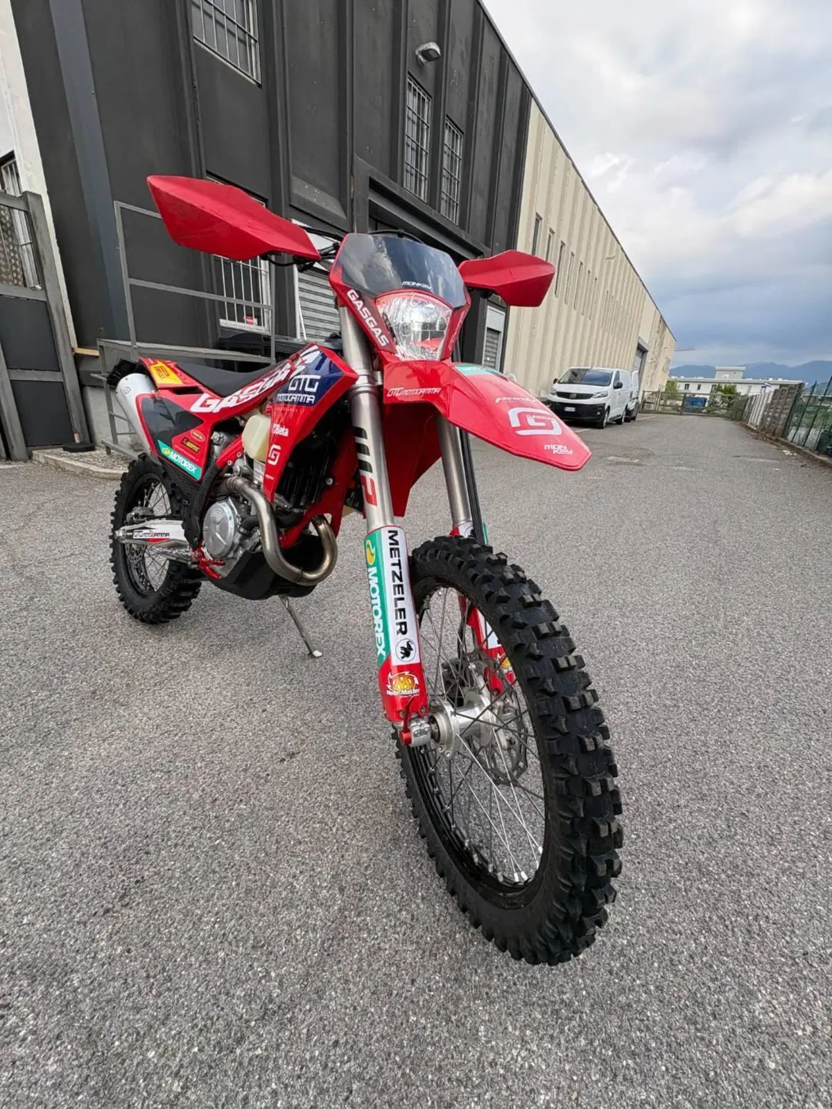 GASGAS EC 350 F (2025) (3)