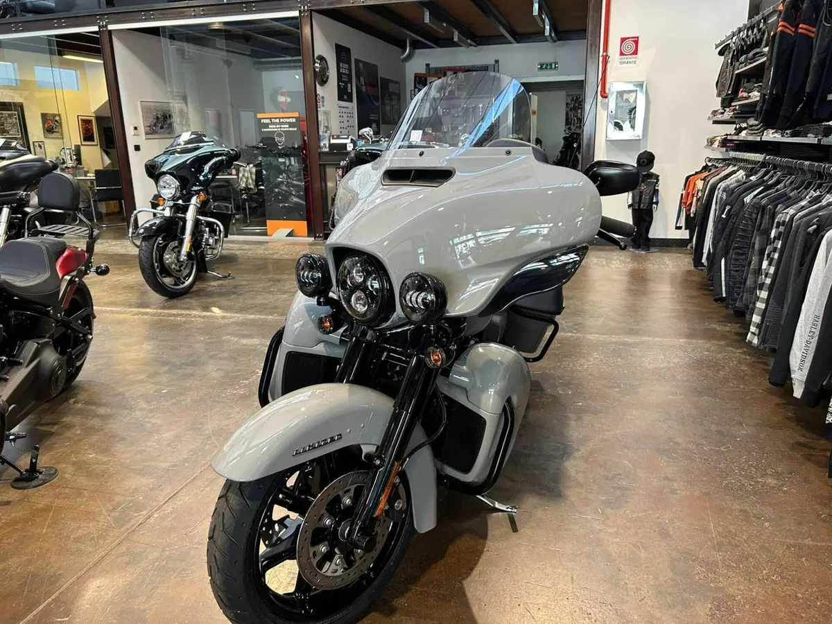 Harley-Davidson 114 Electra Glide Ultra Limited (2021 - 22) - FLHTK (7)