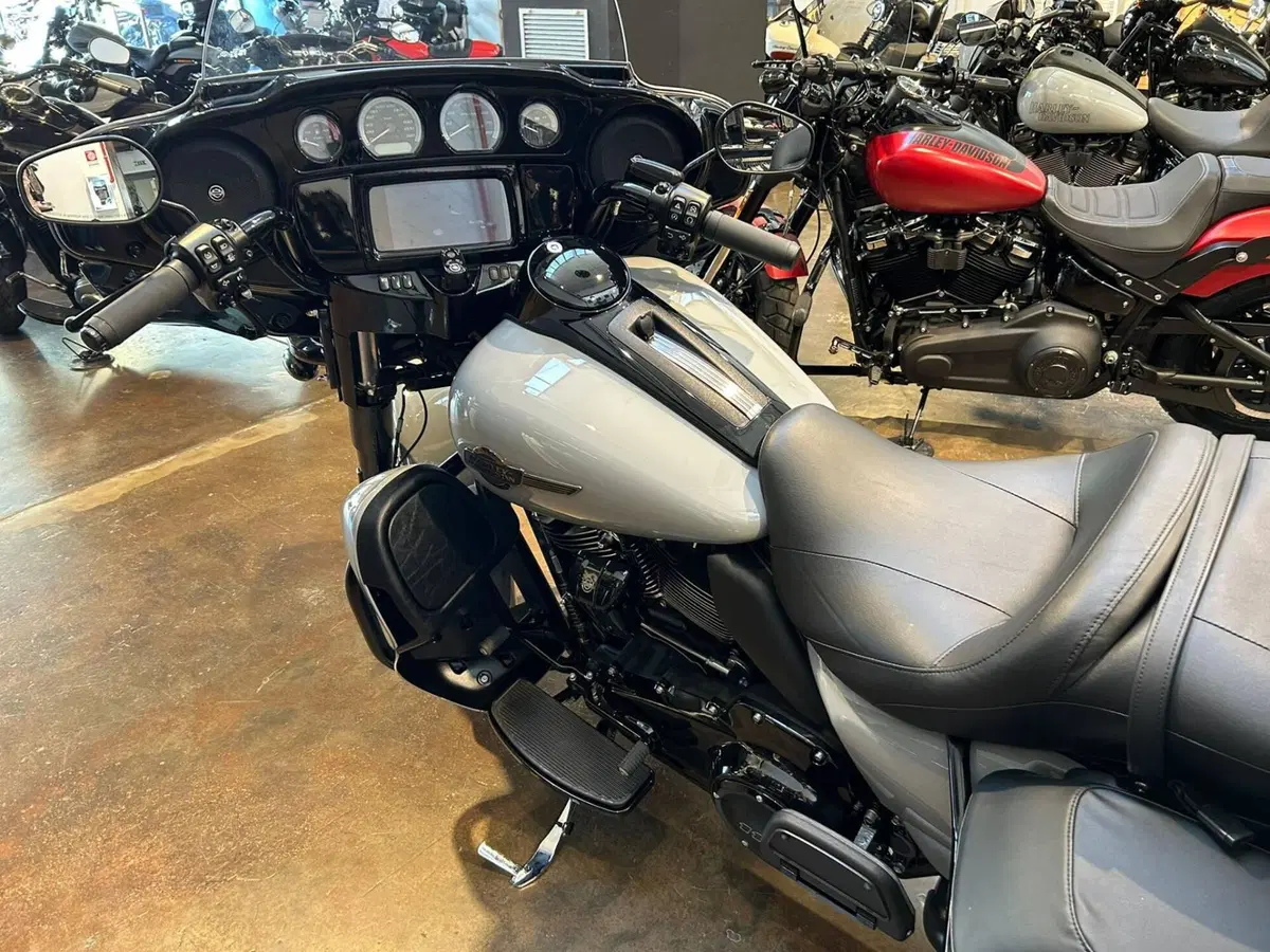 Harley-Davidson 114 Electra Glide Ultra Limited (2021 - 22) - FLHTK (10)