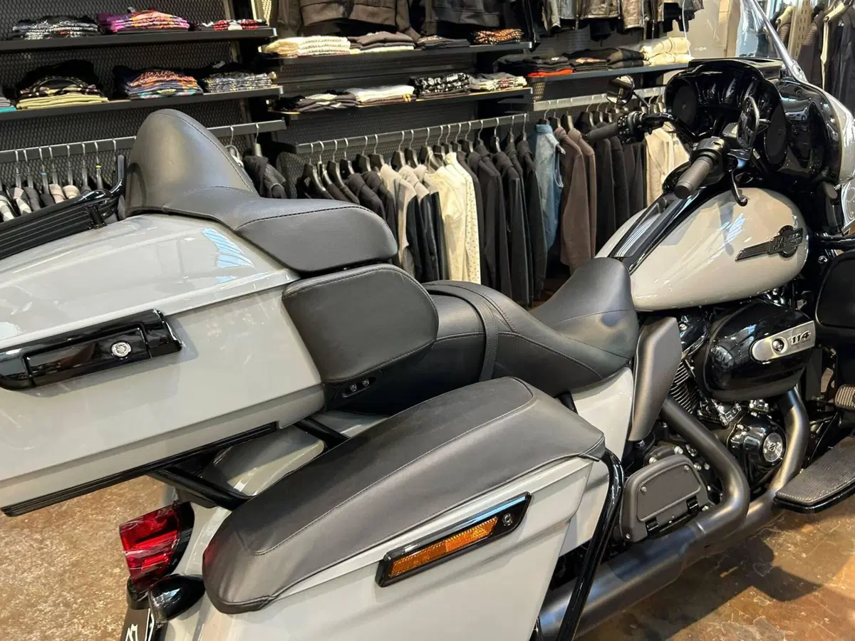 Harley-Davidson 114 Electra Glide Ultra Limited (2021 - 22) - FLHTK (14)