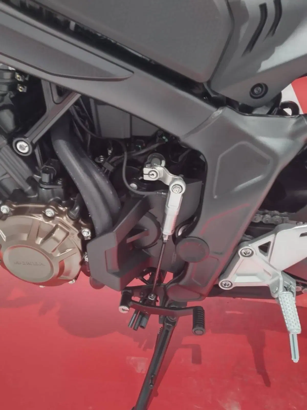 Honda CB 650 R E-Clutch (2024 - 26) (7)