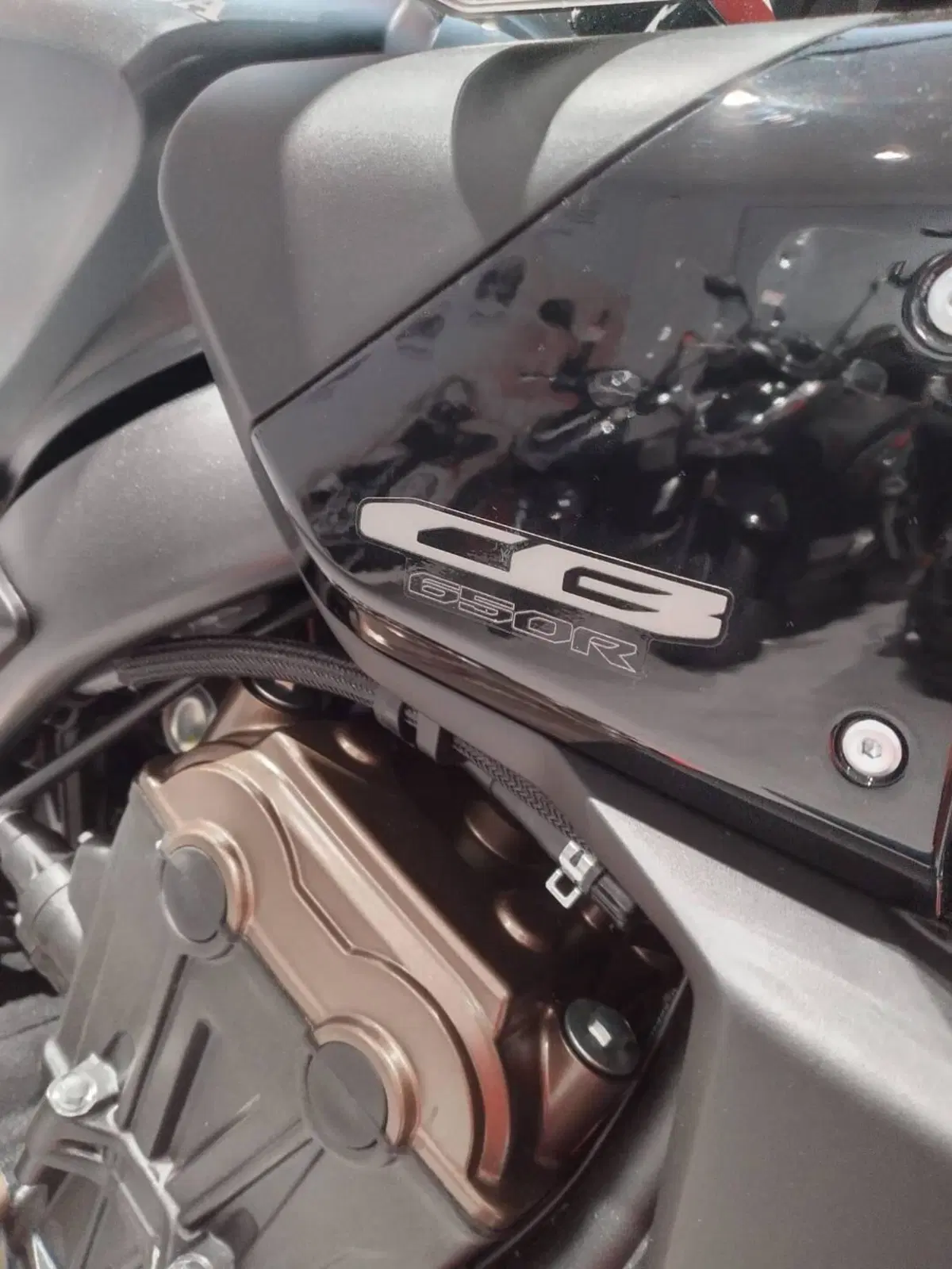 Honda CB 650 R E-Clutch (2024 - 26) (10)
