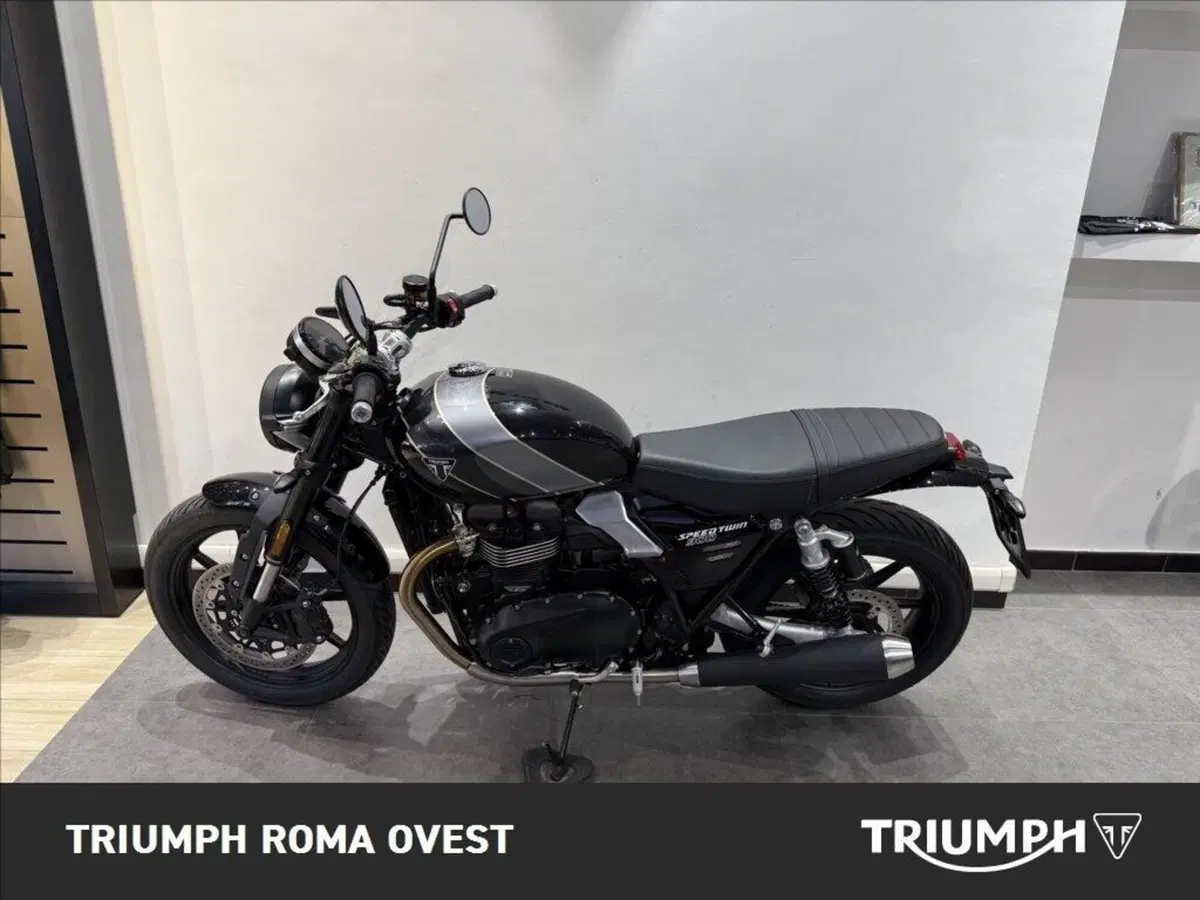 Triumph Speed Twin 900 (2025 - 26) (2)