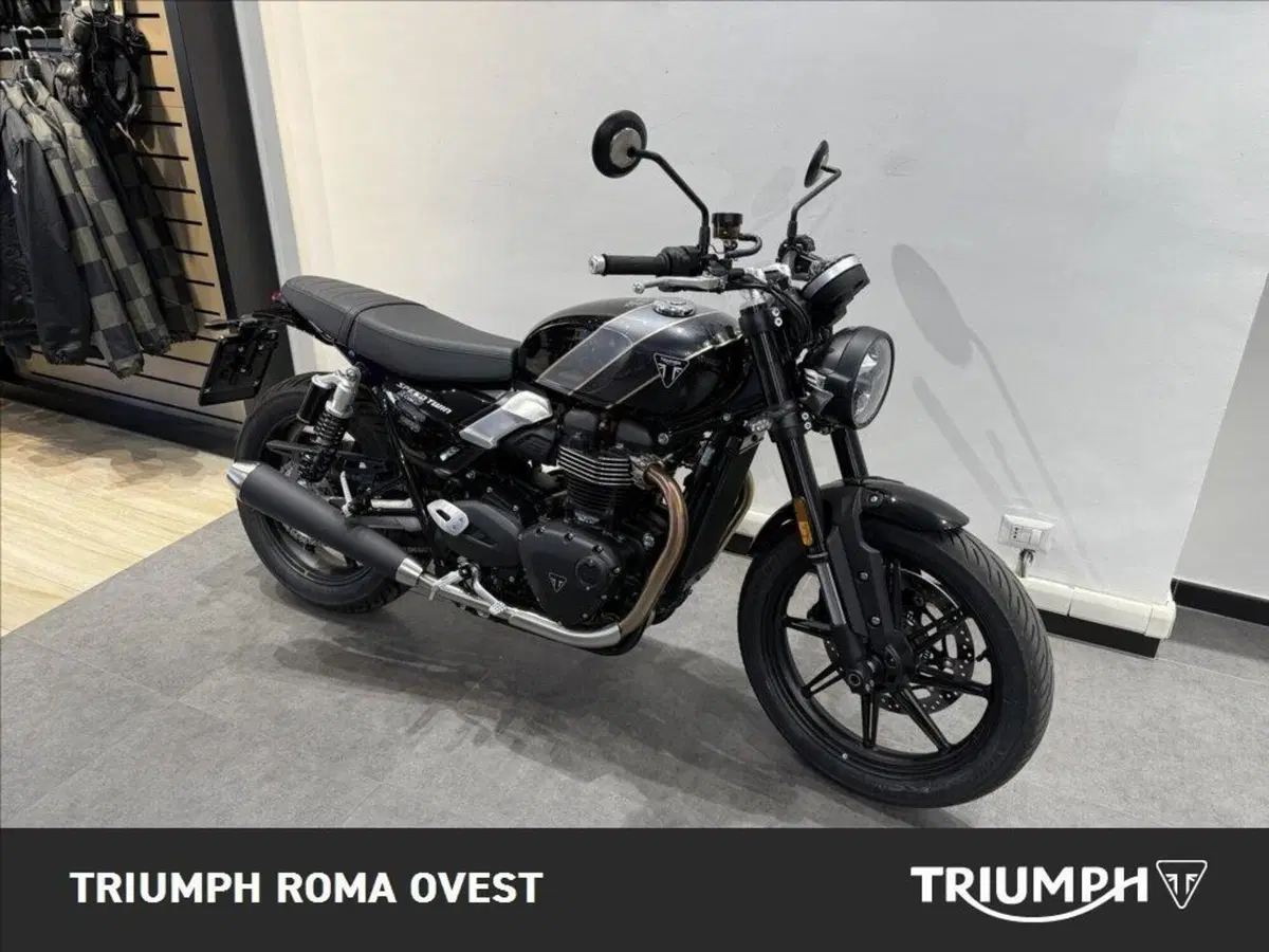 Triumph Speed Twin 900 (2025 - 26) (8)