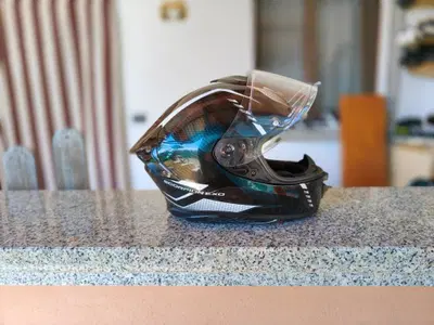 Casco Scorpion Helmets
