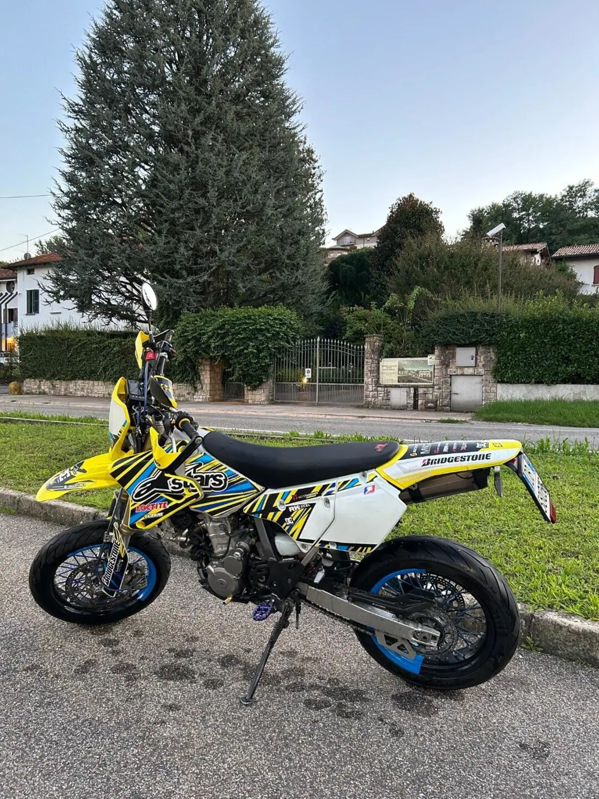 Suzuki DR-Z 400 SM Valenti Racing (2006 - 07)