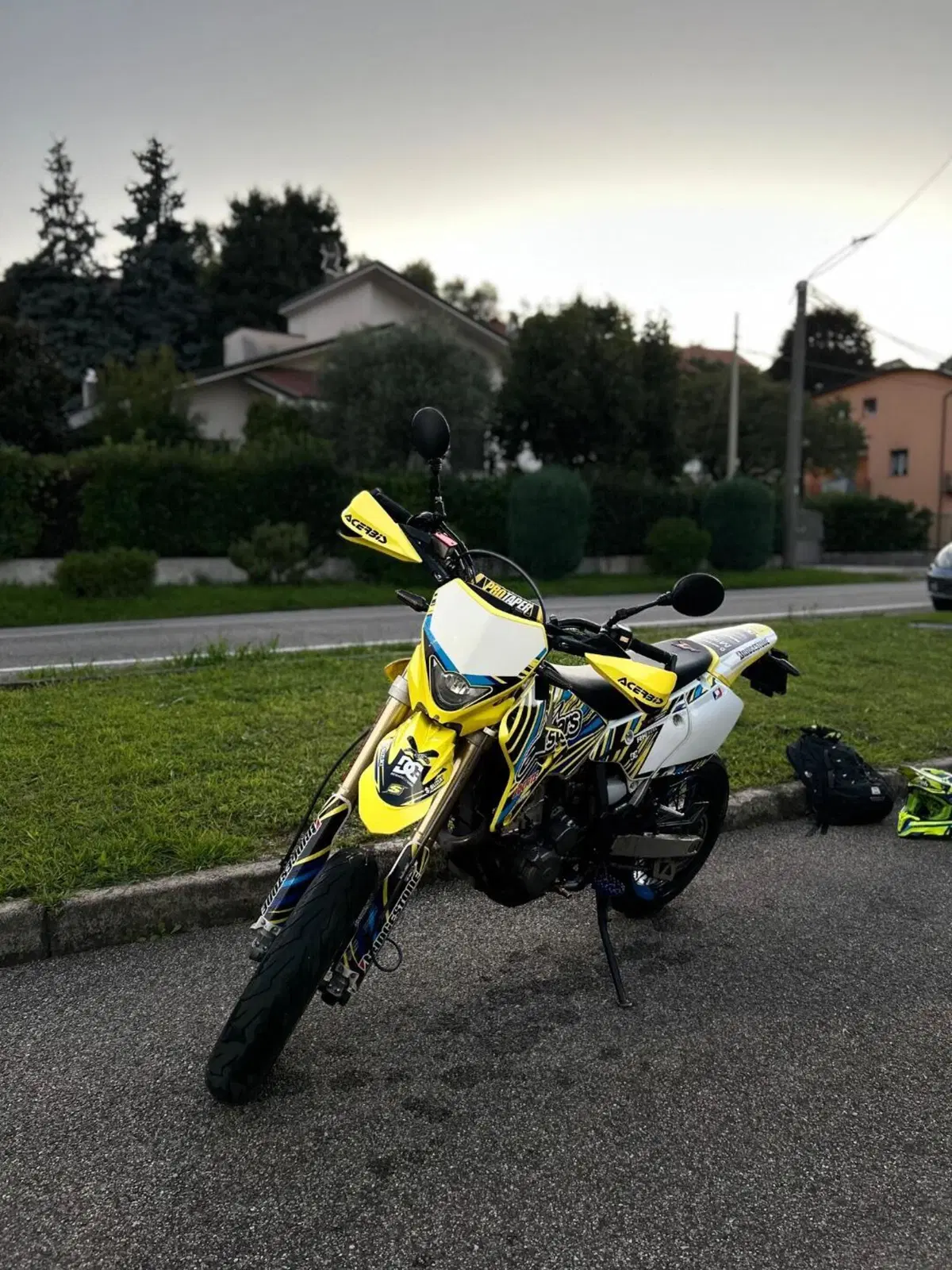 Suzuki DR-Z 400 SM Valenti Racing (2006 - 07) (4)