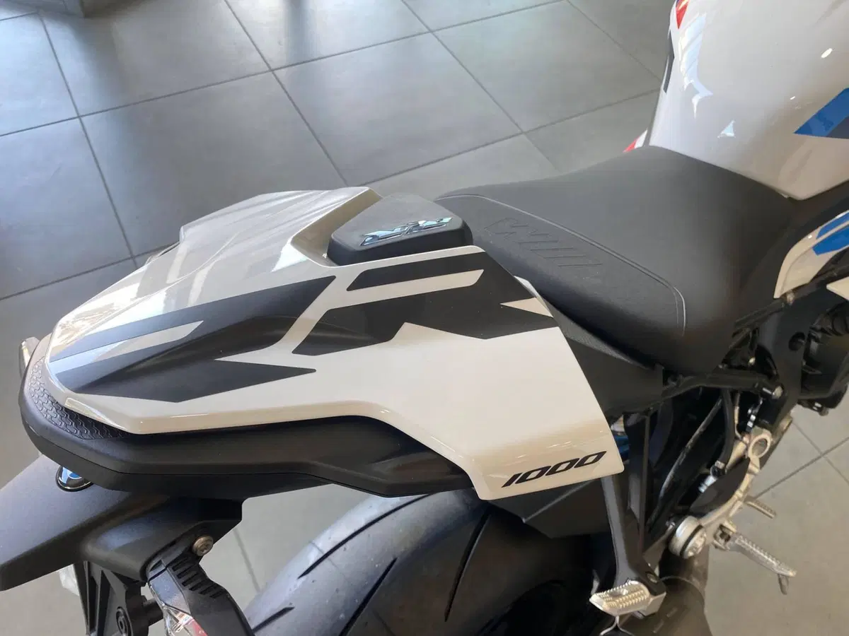 Bmw M 1000 RR (2025 - 26) (14)