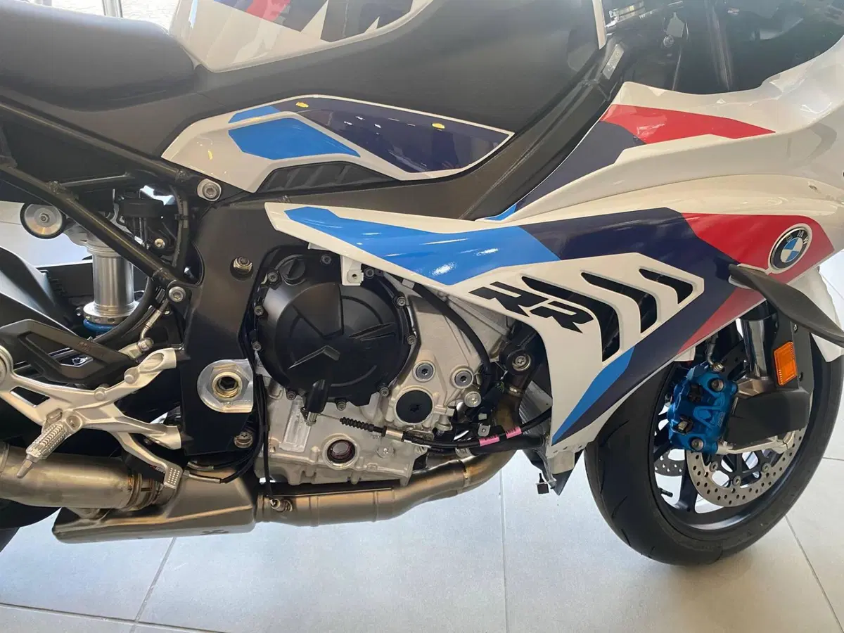 Bmw M 1000 RR (2025 - 26) (10)