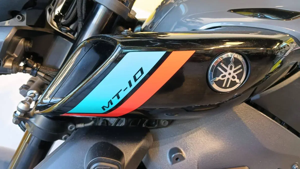 Yamaha MT-10 (2022 - 26) (8)