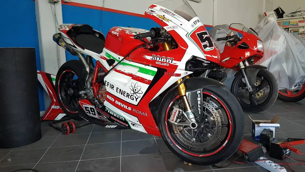Ducati 1098 R (2007 - 11) (4)
