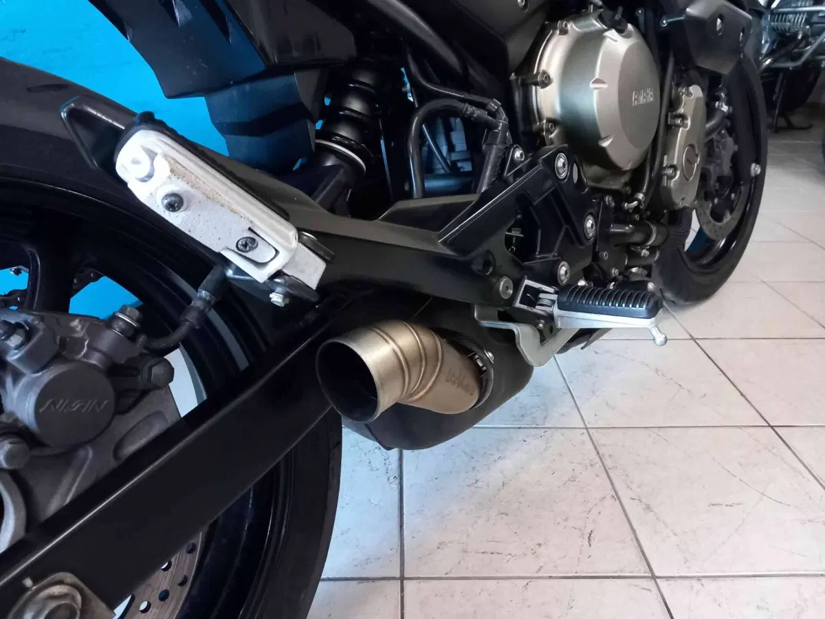 Yamaha XJ6 (2008 - 15) (9)