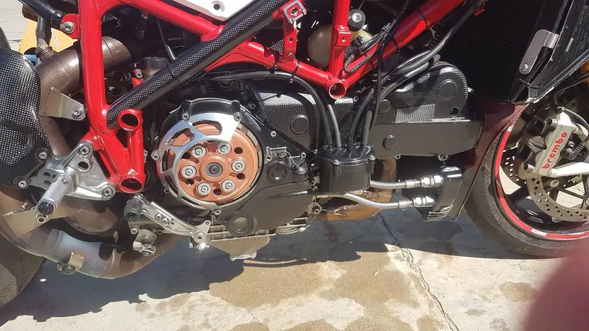 Ducati 1098 R (2007 - 11) (10)