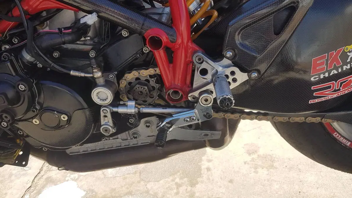 Ducati 1098 R (2007 - 11) (14)