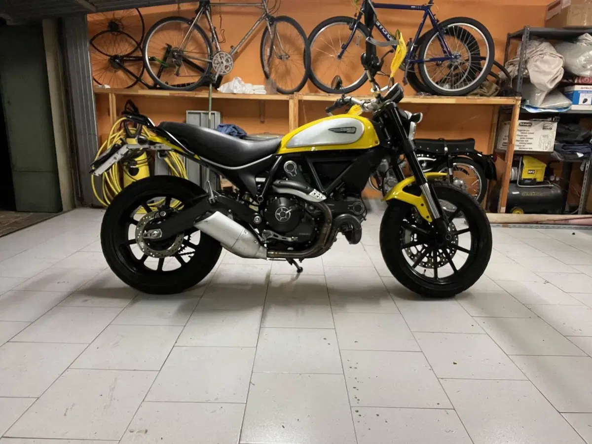 Ducati Scrambler 800 Icon (2015 - 16) (3)