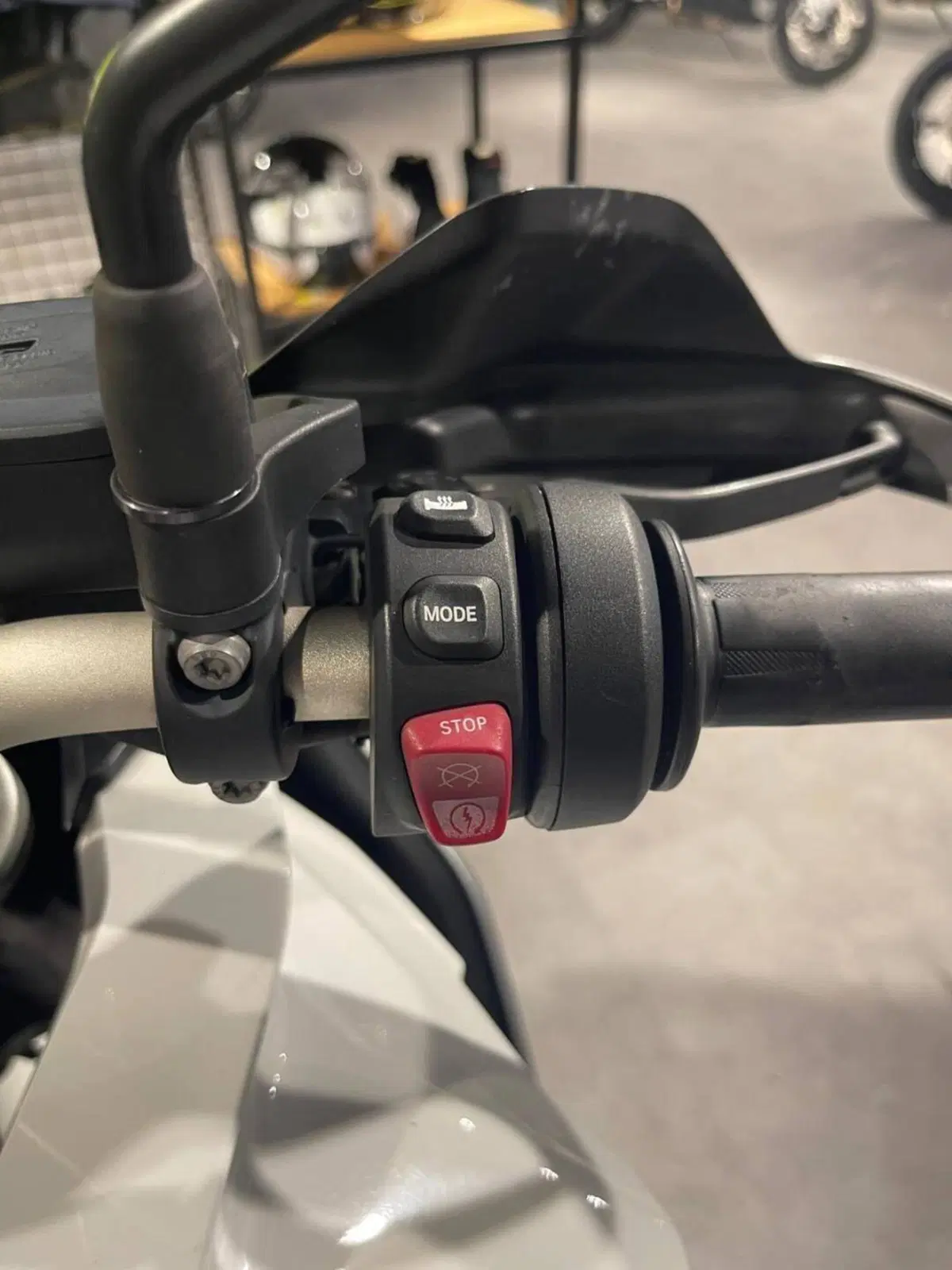 Bmw F 900 XR (2025 - 26) (6)