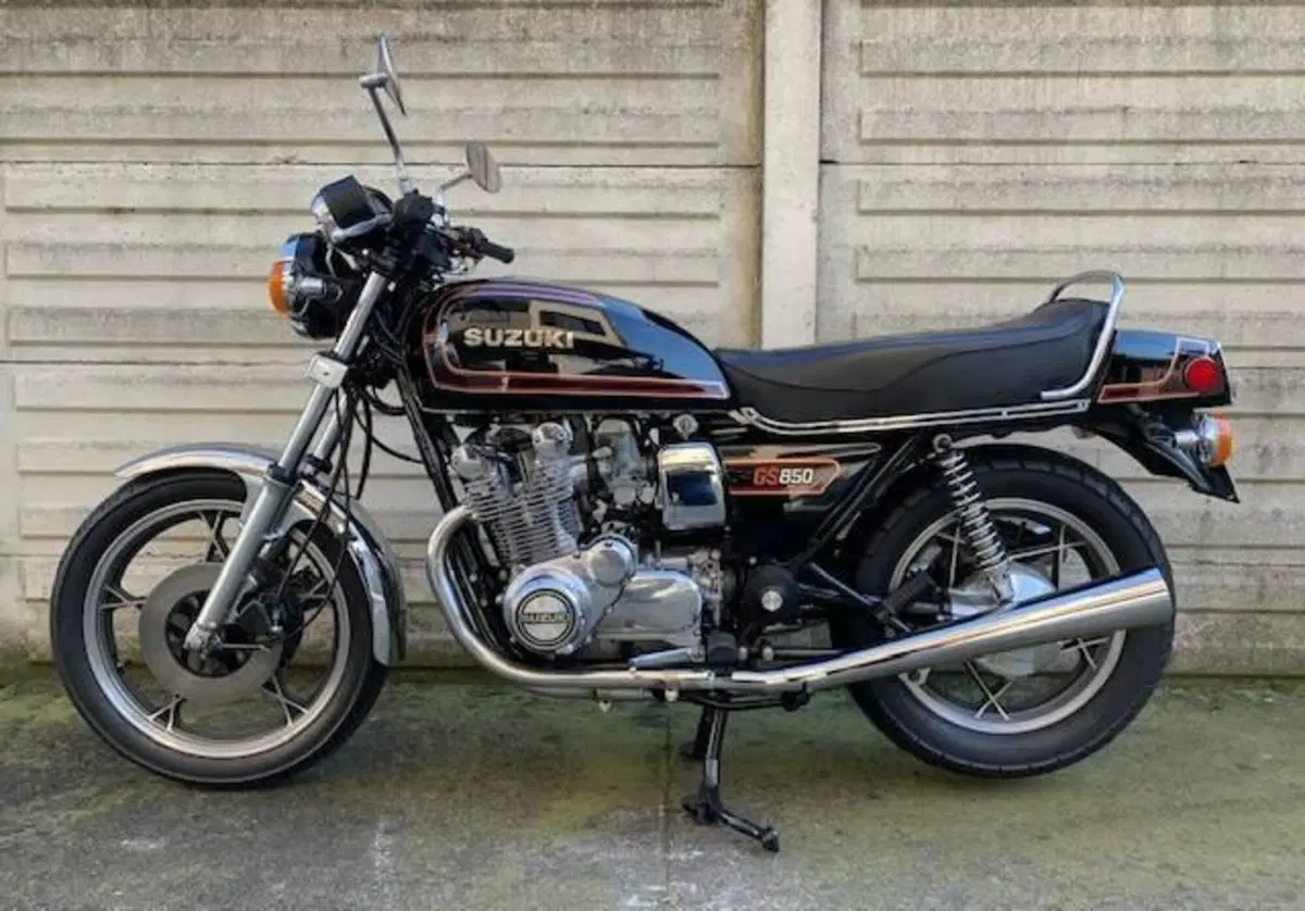 Suzuki GS 850 G (2)
