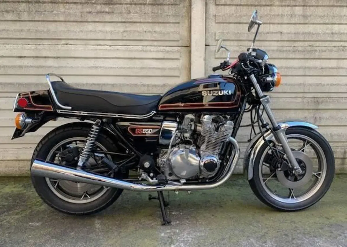 Suzuki GS 850 G (3)