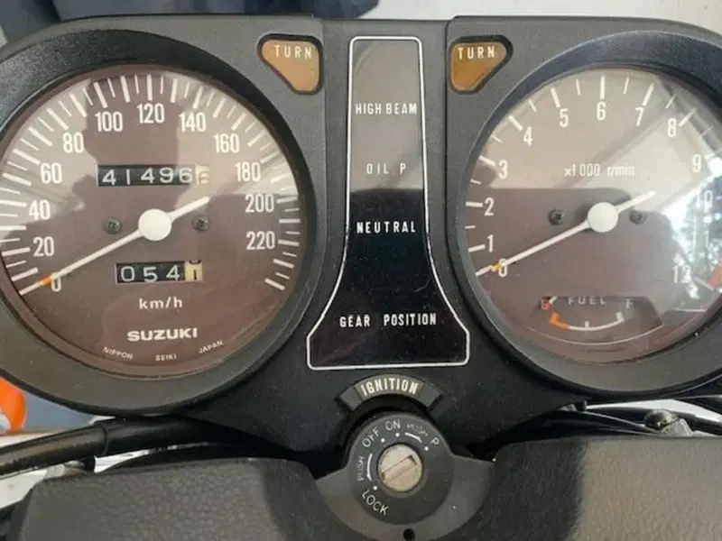 Suzuki GS 850 G (9)