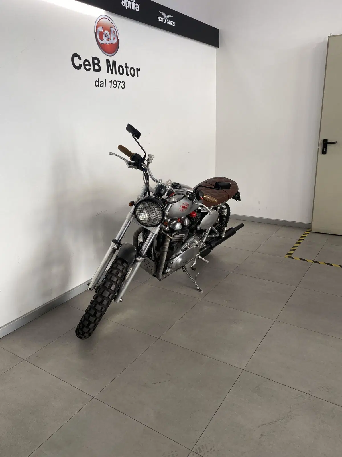 Triumph Scrambler (2006 - 17) (6)