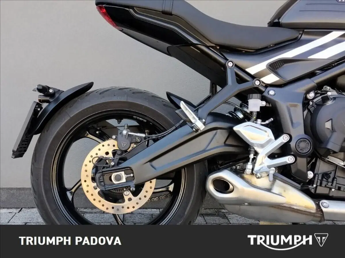 Triumph Trident 660 (2025) (2)