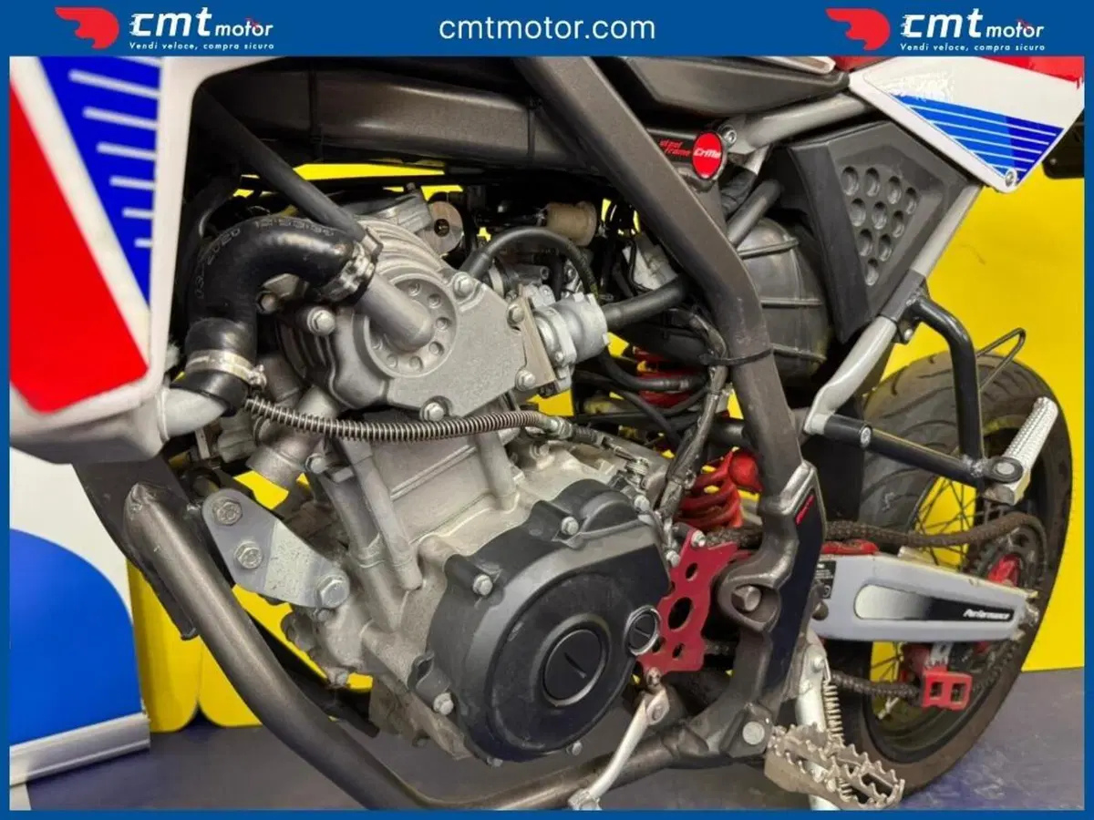 Fantic Motor XMF 125 Motard Performance 4t (2021 - 22) (8)