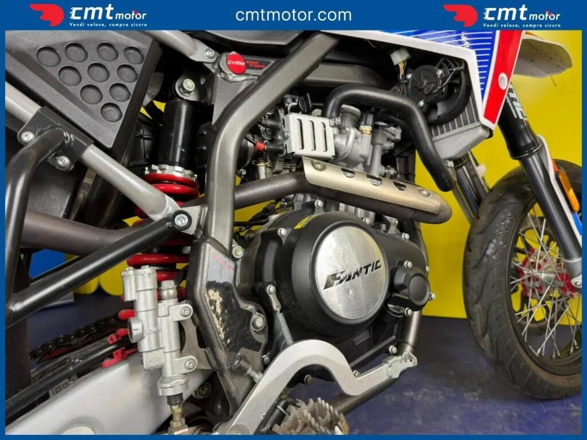 Fantic Motor XMF 125 Motard Performance 4t (2021 - 22) (11)