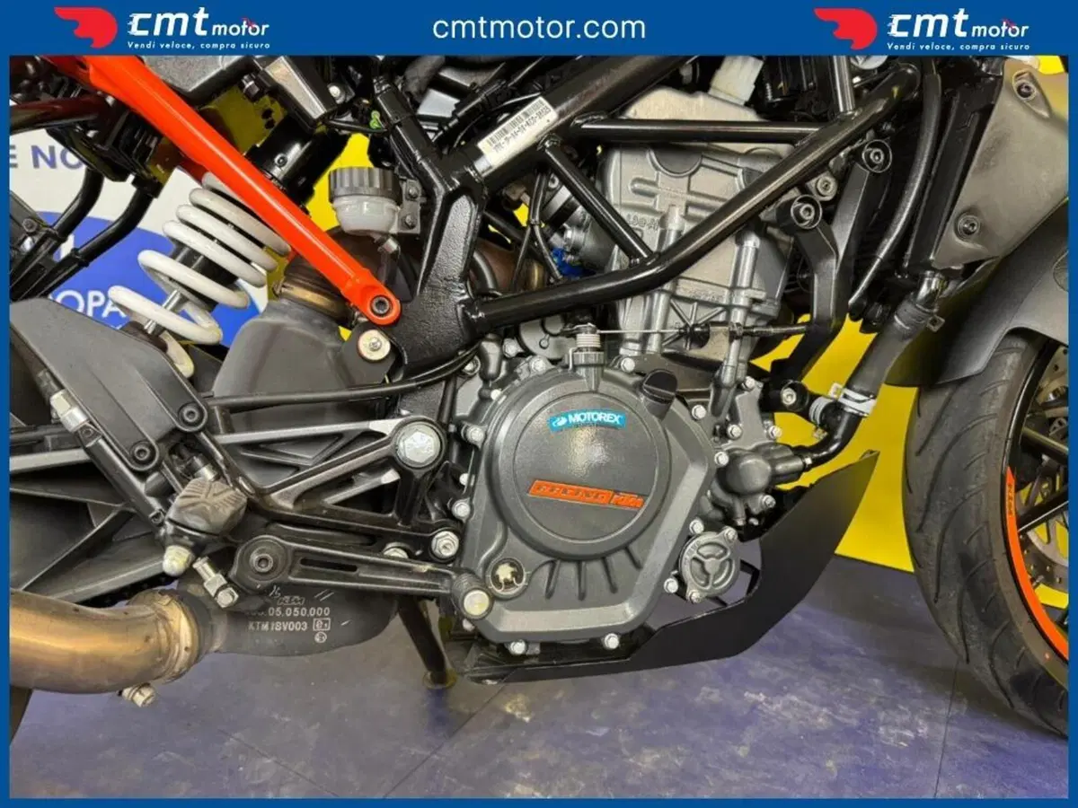 KTM 125 Duke ABS (2017 - 20) (10)