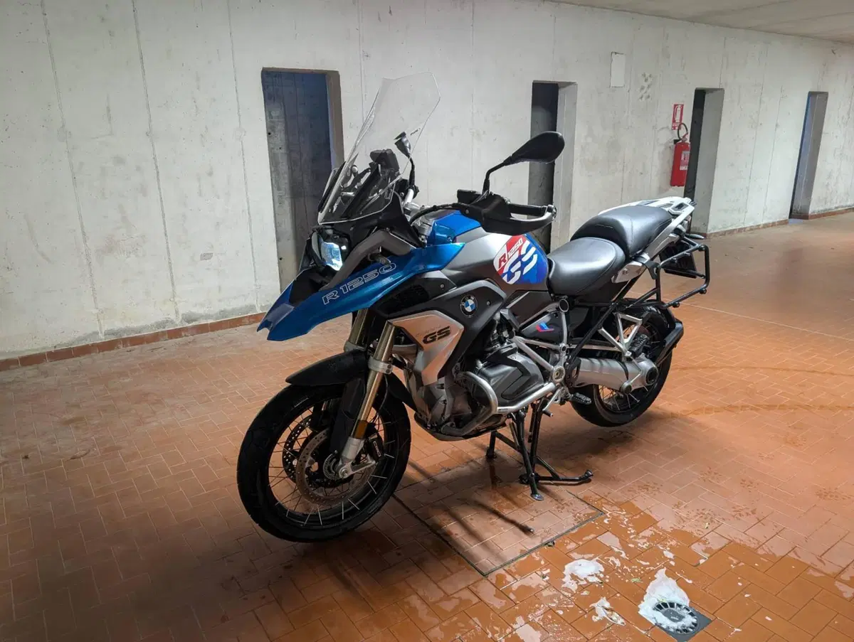 Bmw R 1250 GS Ultimate Edition (2023) (4)