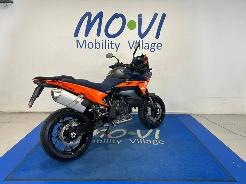 KTM 890 SMT (2026) (2)