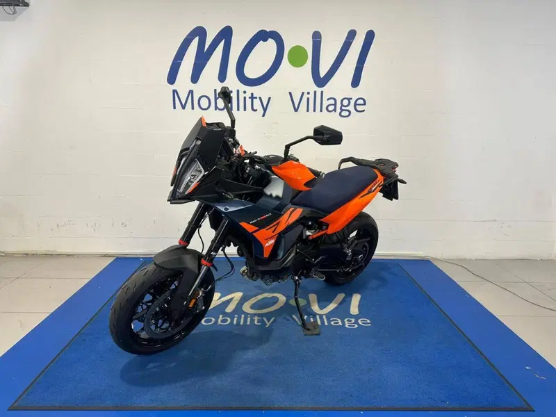 KTM 890 SMT (2026) (6)