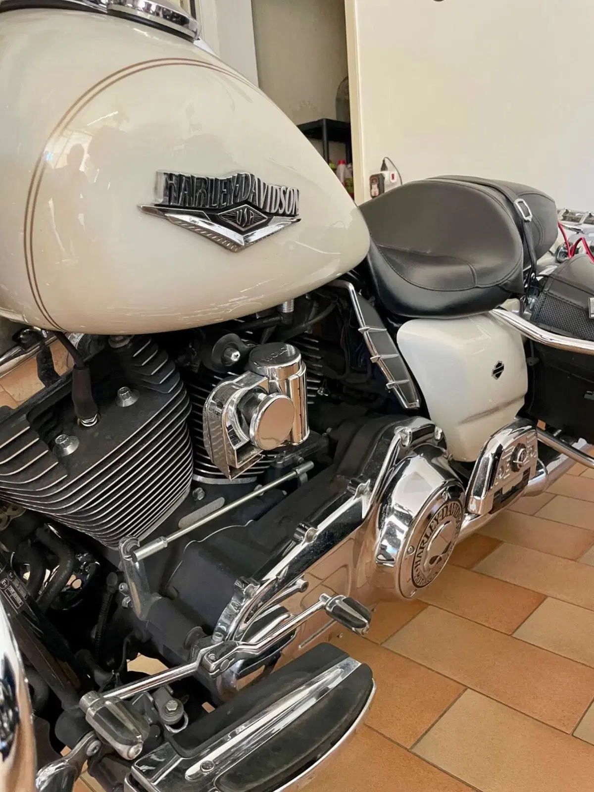 Harley-Davidson 103 Road King Classic (2014 - 16) - FLHRC (6)
