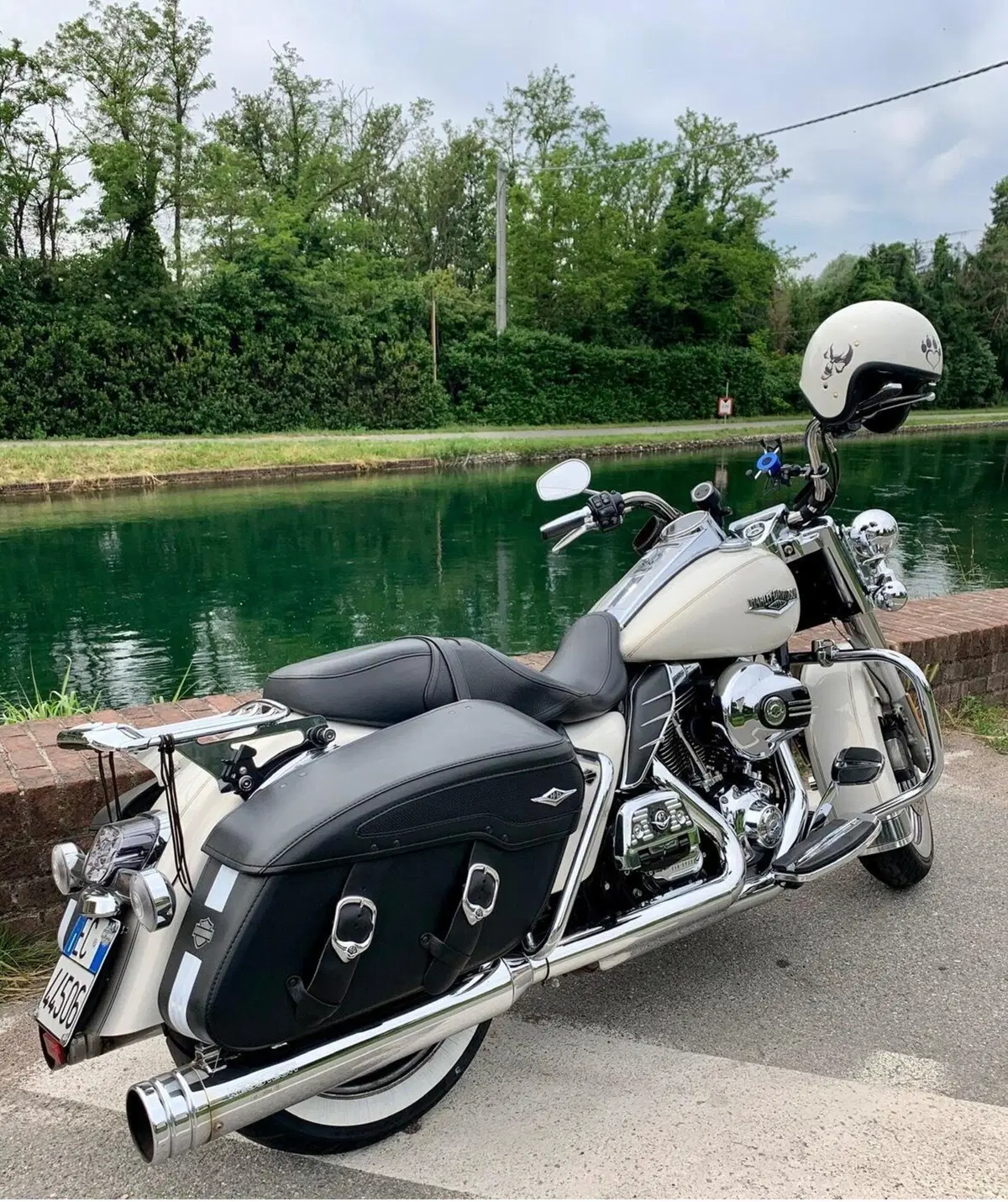 Harley-Davidson 103 Road King Classic (2014 - 16) - FLHRC (15)